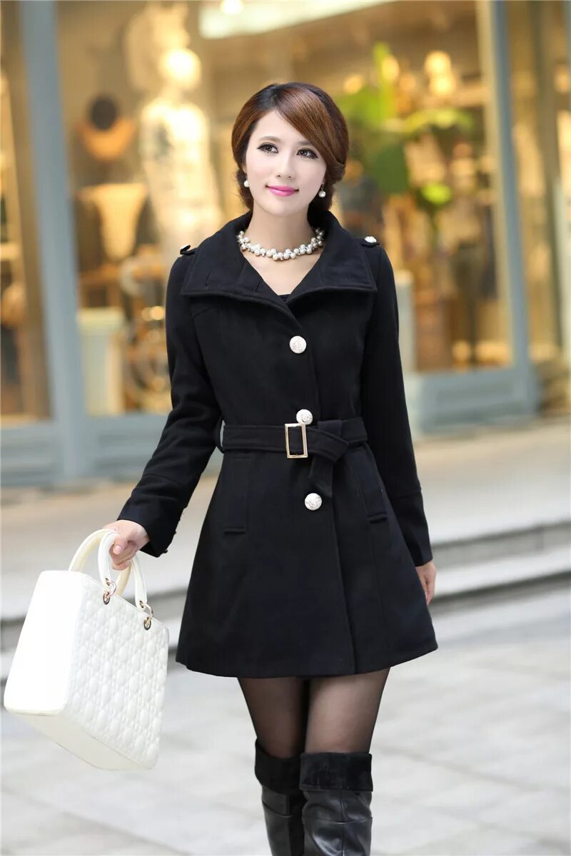 красивое пальто. сколько сейчас лет пальто. молодёжное пальто для девушки. пальто женское молодежное. пальто с мехом.