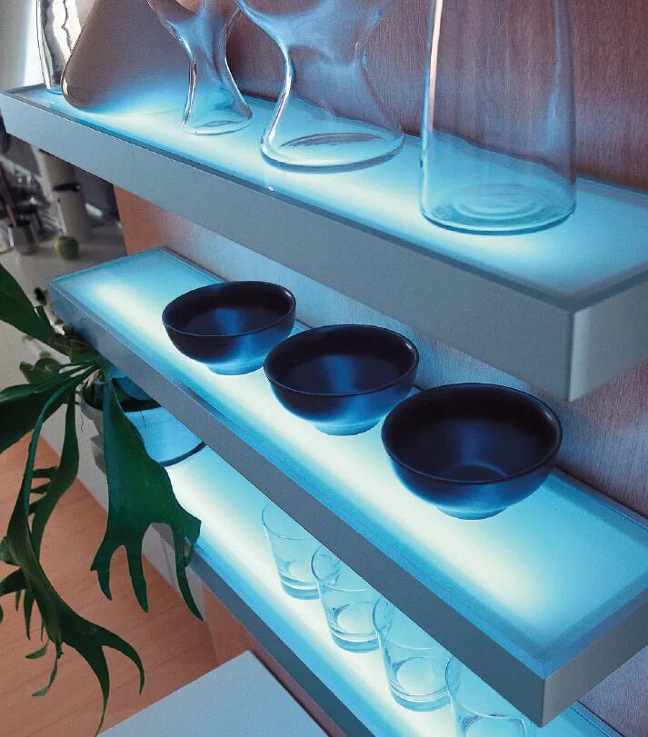 Fr20 forma стеклянная полка. Полка светильник. Полка под лампу. Подсветка кухонных полок. Настенный светильник с полочкой.