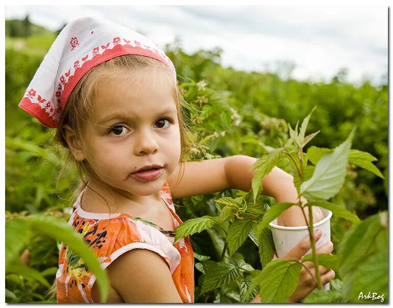 Малинки девушки первые. Девочка. Малинки девушки первые. Малинки девушки первые. Малинки девушки первые.