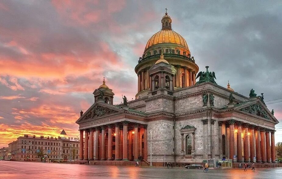 Медный всадник растрелли. Памятники архитектуры питера. Памятники архитектуры питера. Памятники архитектуры питера. Сфинксы на университетской набережной.
