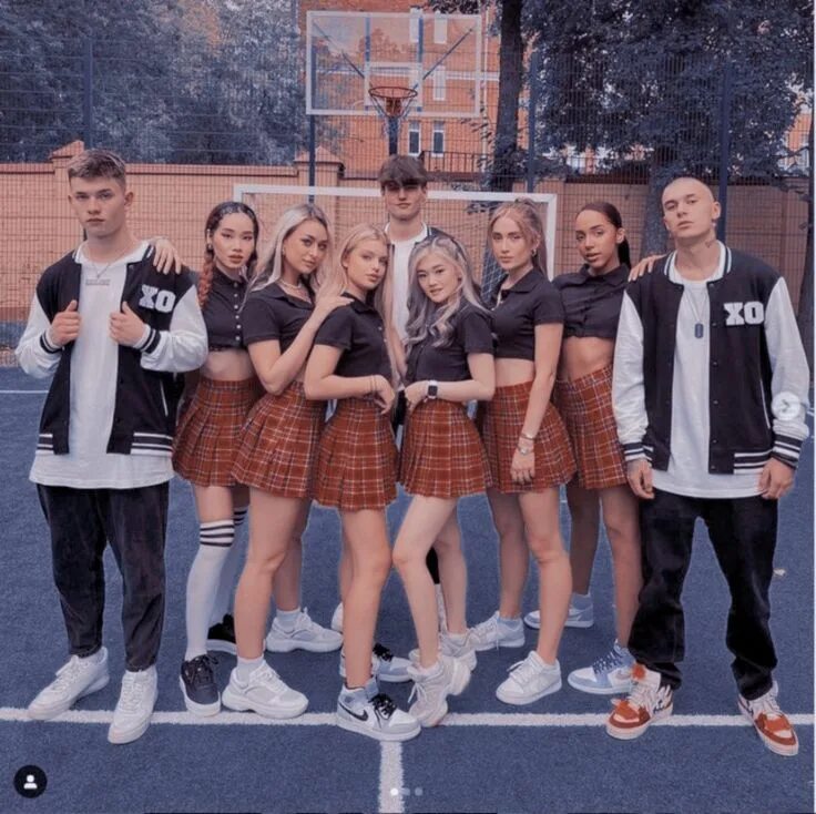 4 team by. Иксо тим хаус участники. участницы хо теам. участницы xo team house. xo team участники 2025.