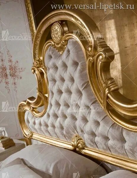 Каталог магазина версаль. Кровать Версаль Меридиан. Кровать Версаль золото. Спальная мебель Версаль СЛОНМЕБЕЛЬ. Спальный гарнитур стиль Версаль.