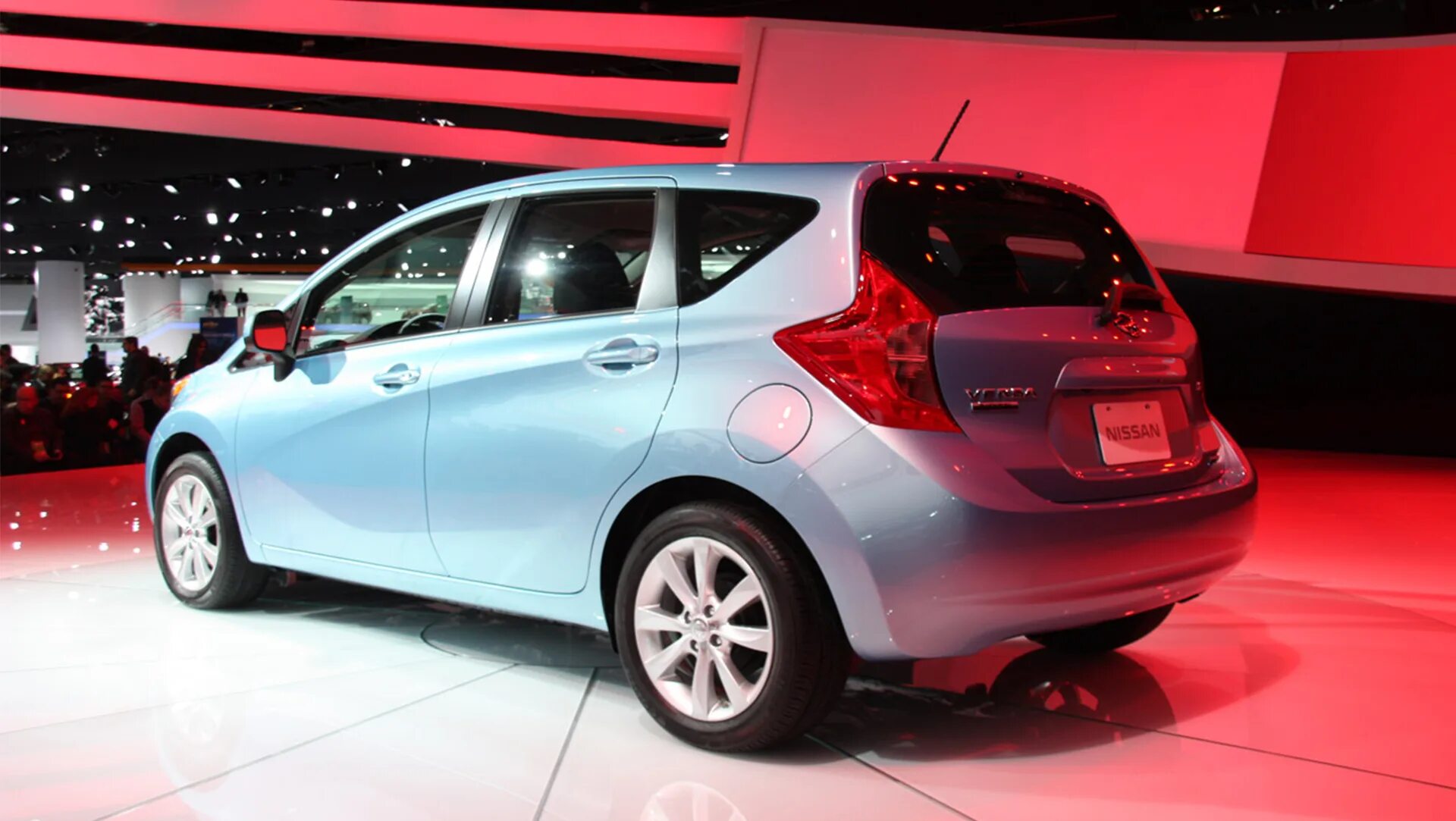 Nissan Note 2018. Ниссан ноут 2018. Nissan Versa Note 2013. Ниссан ноут 2020.