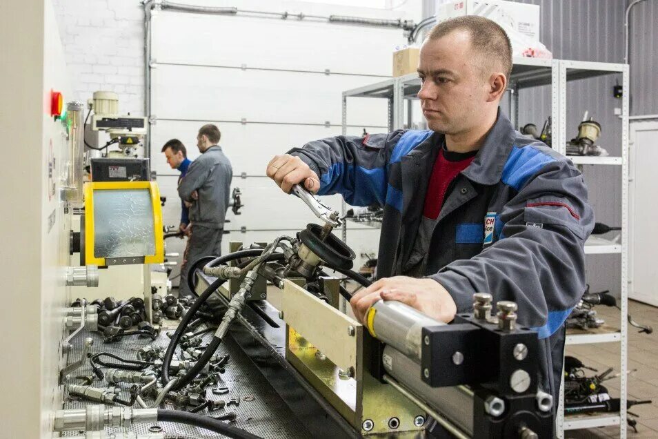 отбойник рулевой рейки форд фокус 3. сломалась рулевая рейка. ремонт рулевых реек. восстановление рулевой рейки. ремонт рулевых реек.