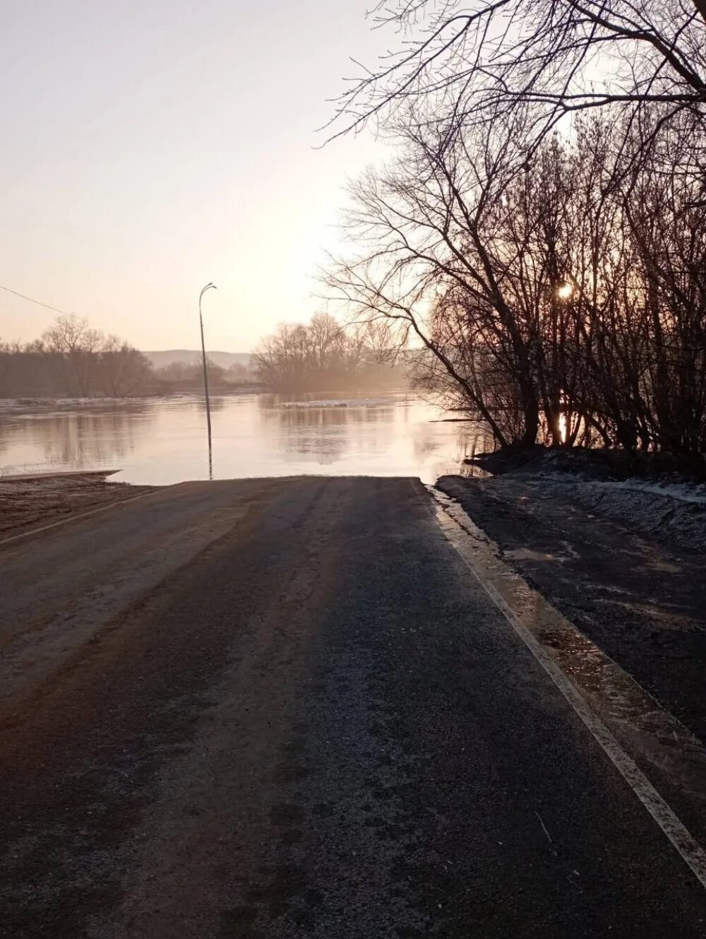 Сброс воды на сорочинском водохранилище сегодня. Сорочинское водохранилище. Домашкинского водохранилища. Сорочинское водохранилище 2023. Водохранилище без воды.