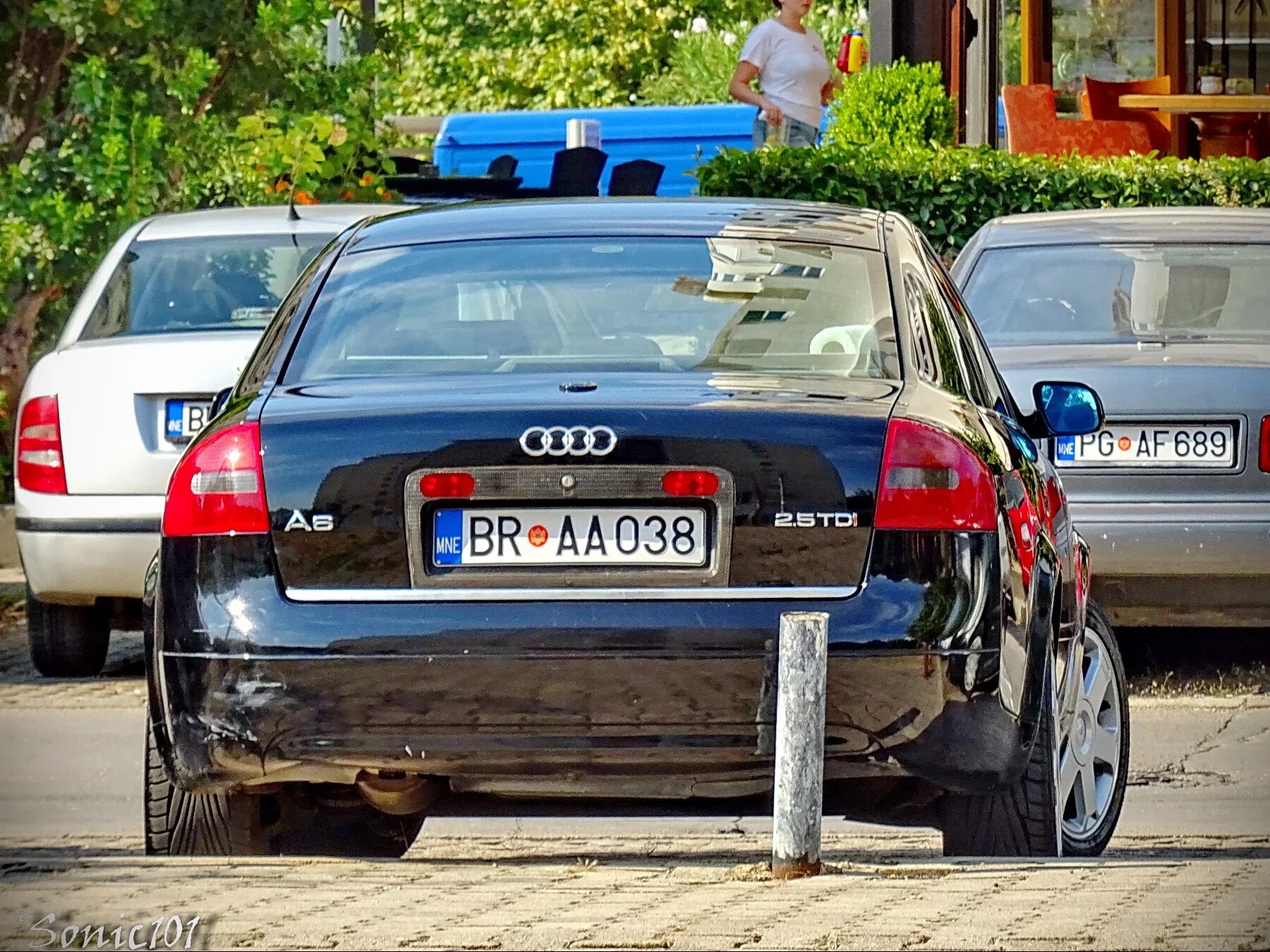 Случайные номера автомобилей. Автономера Черногории. Автомобильные номера Монтенегро. Черногория номера машин. Номерные знаки Черногории.