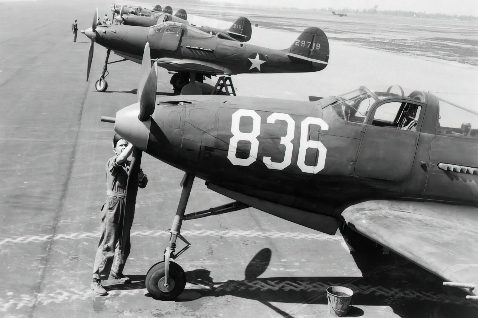 P-39 Airacobra. Bell p-39 Airacobra. Bell p-39 Airacobra кабина. P-39. 9 п 39