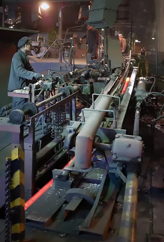 Blacksmith 1988. Person forge. Personality forge. Кузнец. Кузнец вёлунд.