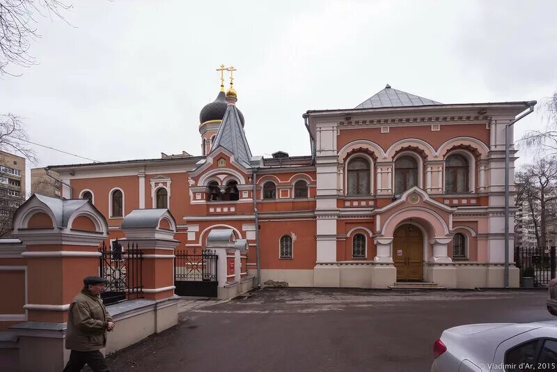 троицкое подворье в москве. подворье троицкой лавры в москве. подворье троицкой лавры в москве. московское троицкое подворье свято-троицкой сергиевой лавры. московское троицкое подворье сергиево-троицкой лавры.