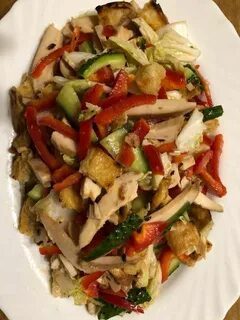 Салат курица перец огурец