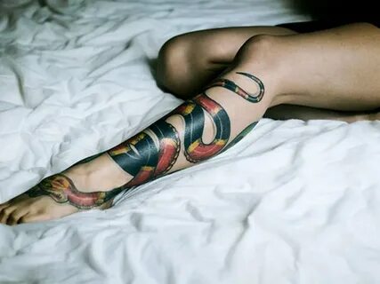 На ноге - Тату фото Галерея идей для татуировок Фото татуиро