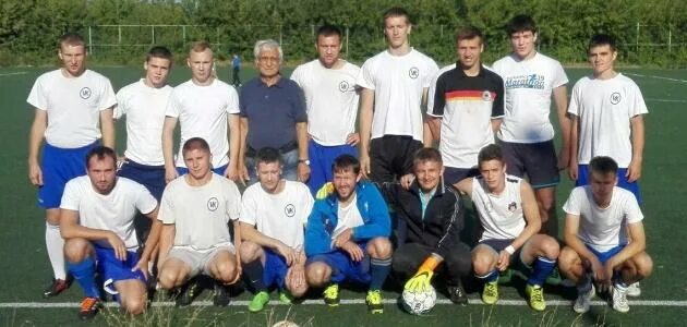 Футбольная команда пензы. Село старая каменка. Футбольная команда пензы. Зенит пенза футбол. Футбольная команда пензы.