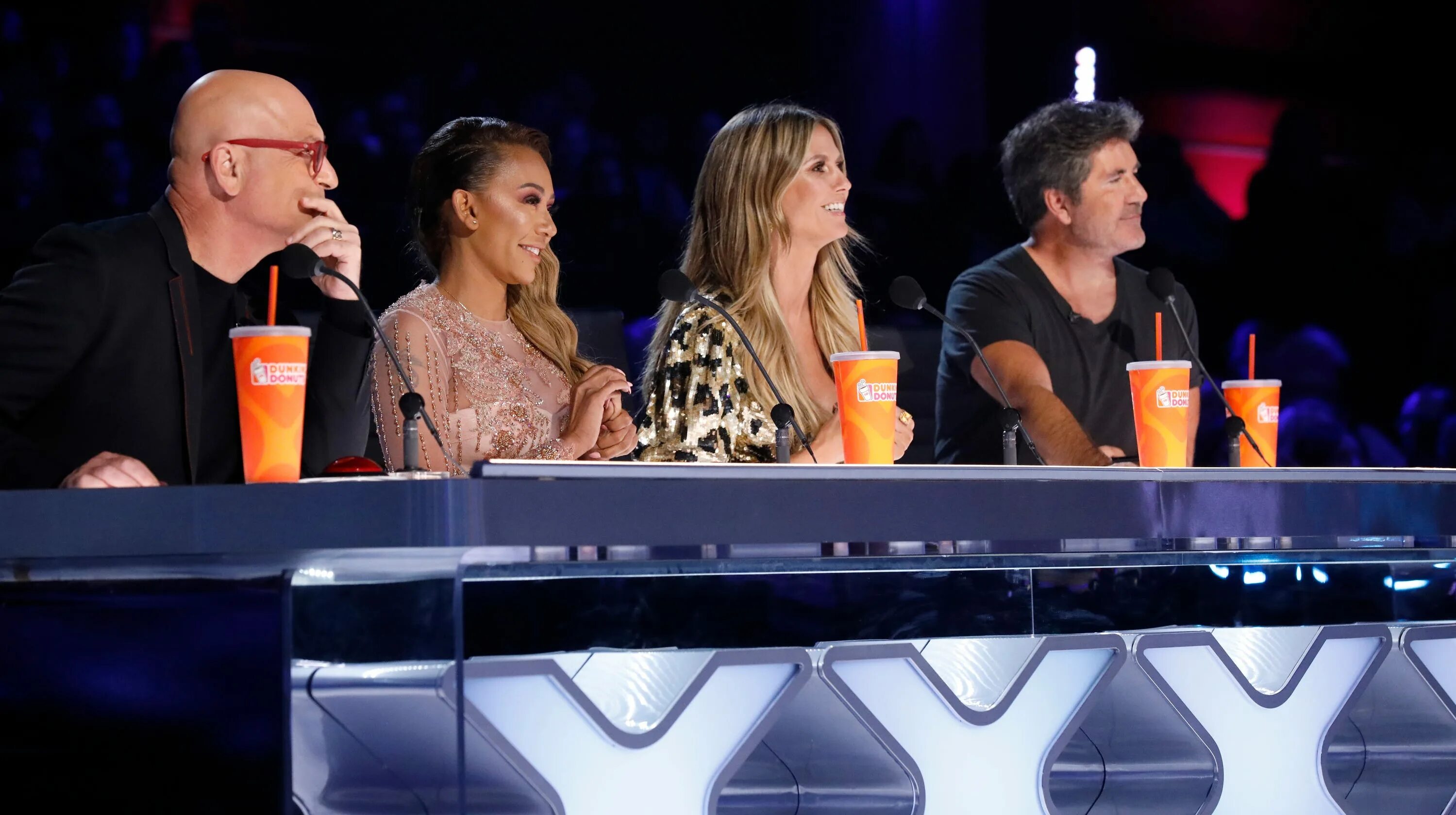 Программа где жюри. American got talent судьи 2019. america got talent жюри хайди. america&#039;s got talent 2019 жюри. судьи американского шоу талантов хайди.