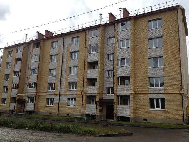 заволжье 2 рыбинск. трактор беларус 1523. тракторная 3. тракторная 3. жилой рабочий квартал путиловского завода.