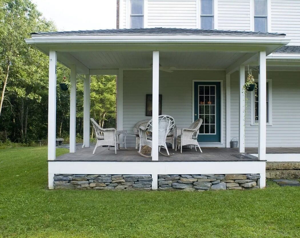 тини хаус с террасой. дом на 2 веранды. веранда на даче. терраса к дому. терраса к дому.