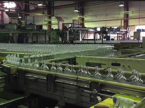 Музей стекла в медном тверская область. Тверской стеклозавод сахаровское шоссе. Тверской стеклозавод сахаровское шоссе. Тверь стекольные. Музей художественного стекла медное тверь.