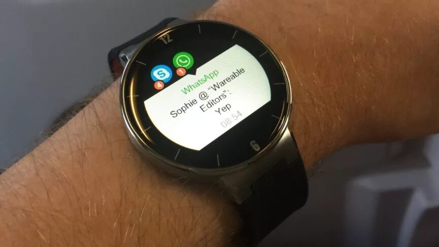 Samsung watch уведомления. Смарт часы уведомления. Умные часы уведомления WHATSAPP. Смарт часы Wear Pro. Циферблаты на умные часы Хуавей.