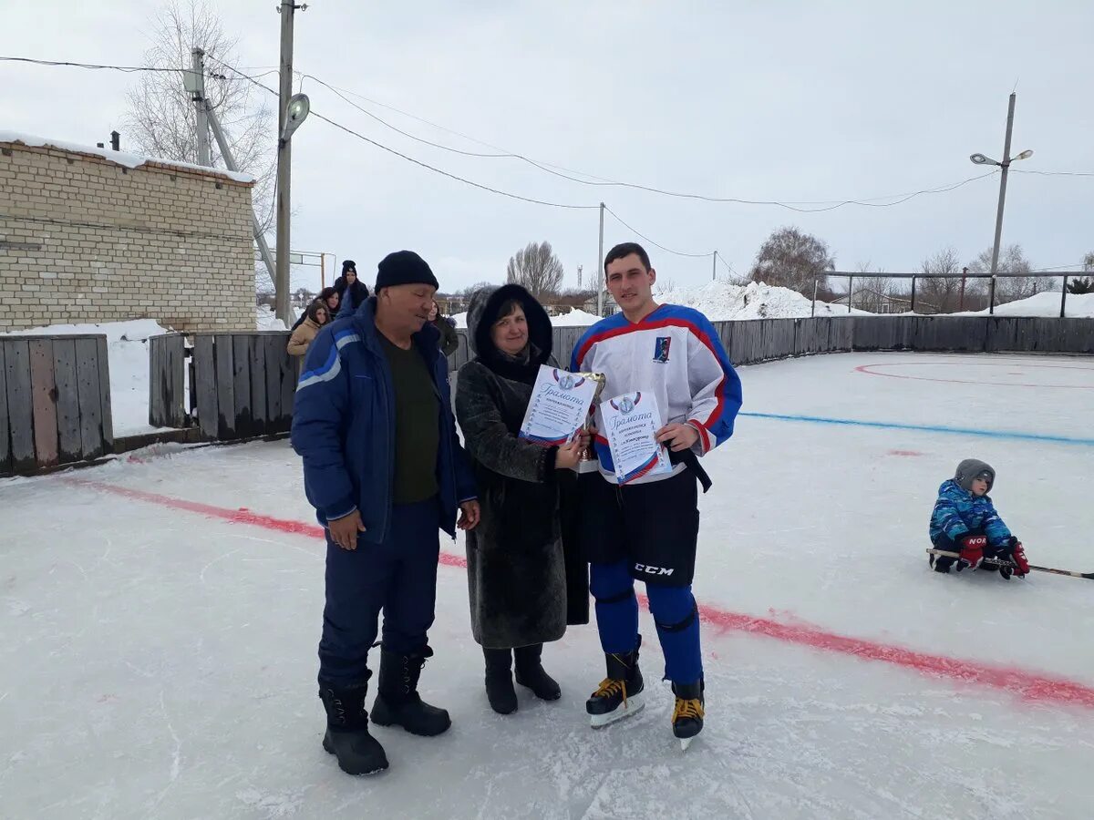 Школа в Новокуровка Хворостянский район. Новокуровка Хворостянский район. Турнир по футболу Хворостянского района. Подслушано Прогресс Хворостянского района. Подслушано прогресс