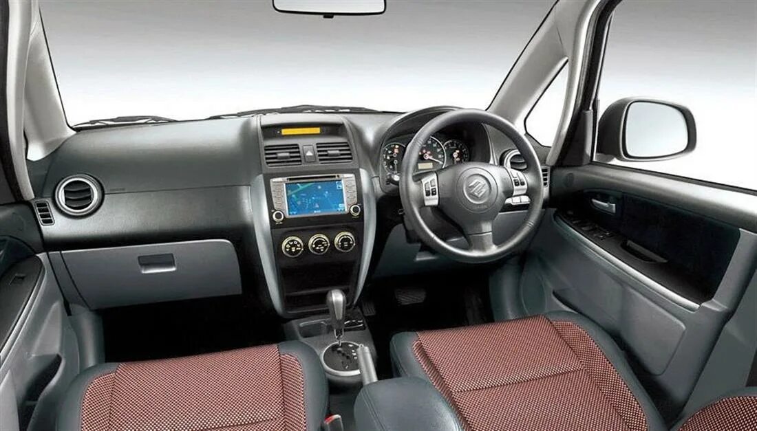 Купить сузуки в салоне. Сузуки сх4 хэтчбек салон. Suzuki sx4 2010 Interior. Suzuki sx4 седан салон. Suzuki sx4 2008 салон.