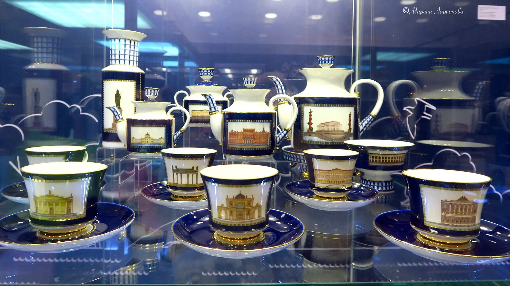 первый фарфор. первый фарфор. древнекитайская подглазурная роспись. мейсенский фарфор 1720. китай династия хань посуда.