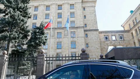 Атаковано посольство