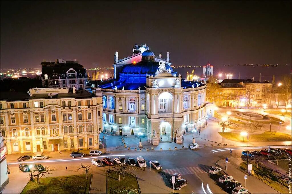 Г одесса сейчас. Город одесса украина. одесса виды города. оперный театр в одессе вид сверху. одесса оперный театр панорама.