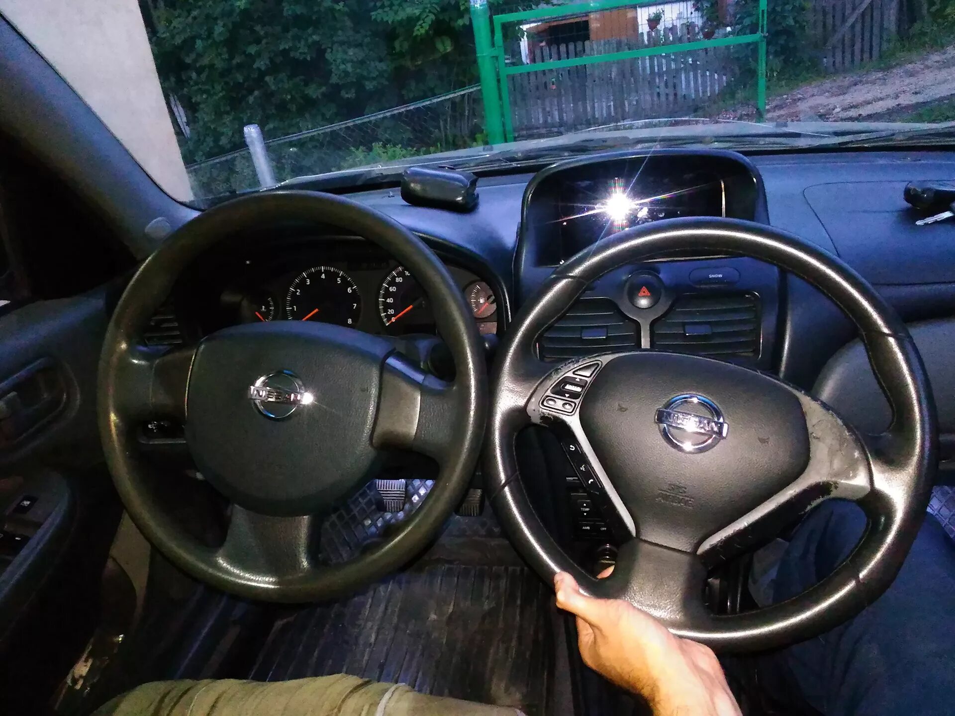 Какой руль подойдет. Руль skyline v36. руль от nissan skyline v36. руль ниссан альмера g15. nissan almera classic руль.