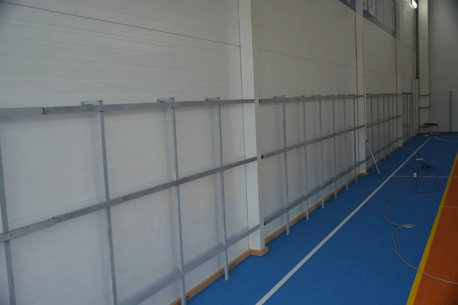 Протектор зал. Стеновые протекторы для спортзала. Стеновой протектор для спортивного зала. Стеновой протектор для спортивного зала. Стеновой протектор стандарт 30мм.