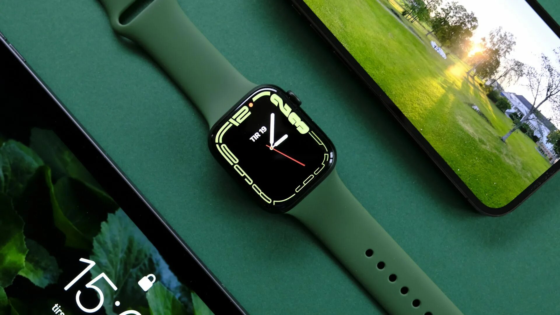 Часы q 7. Apple watch 7 45mm. apple watch s7 45mm. часы аппле вотч 7 45. часы эпл вотч 7.