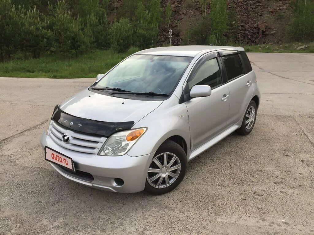тойота ист 2005 года