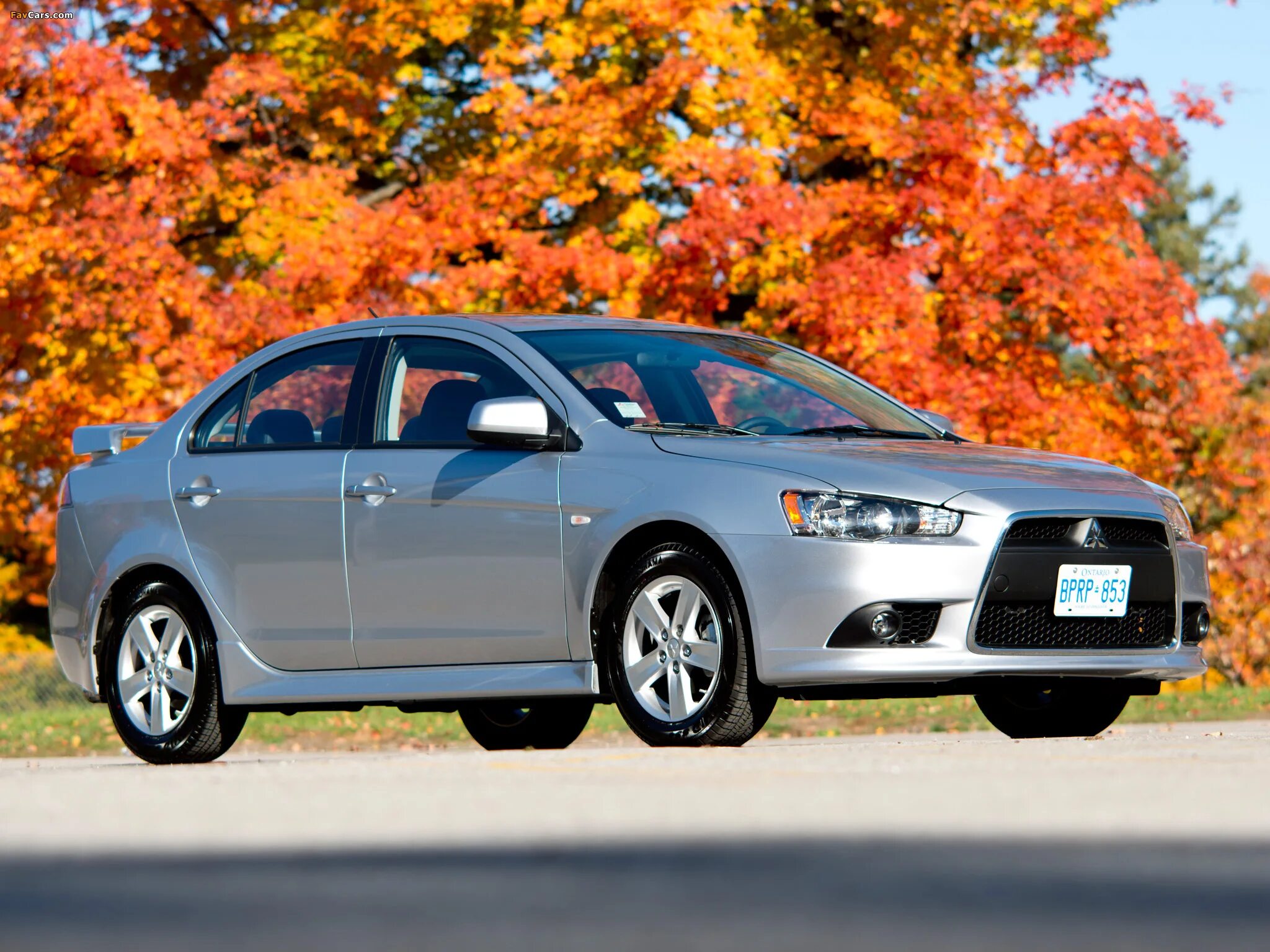 Lancer 10 поколения. Мицубиси Лансер 10. Митсубиси Лансер 2013. Mitsubishi Lancer 1. Mitsubishi Lancer x 2012.