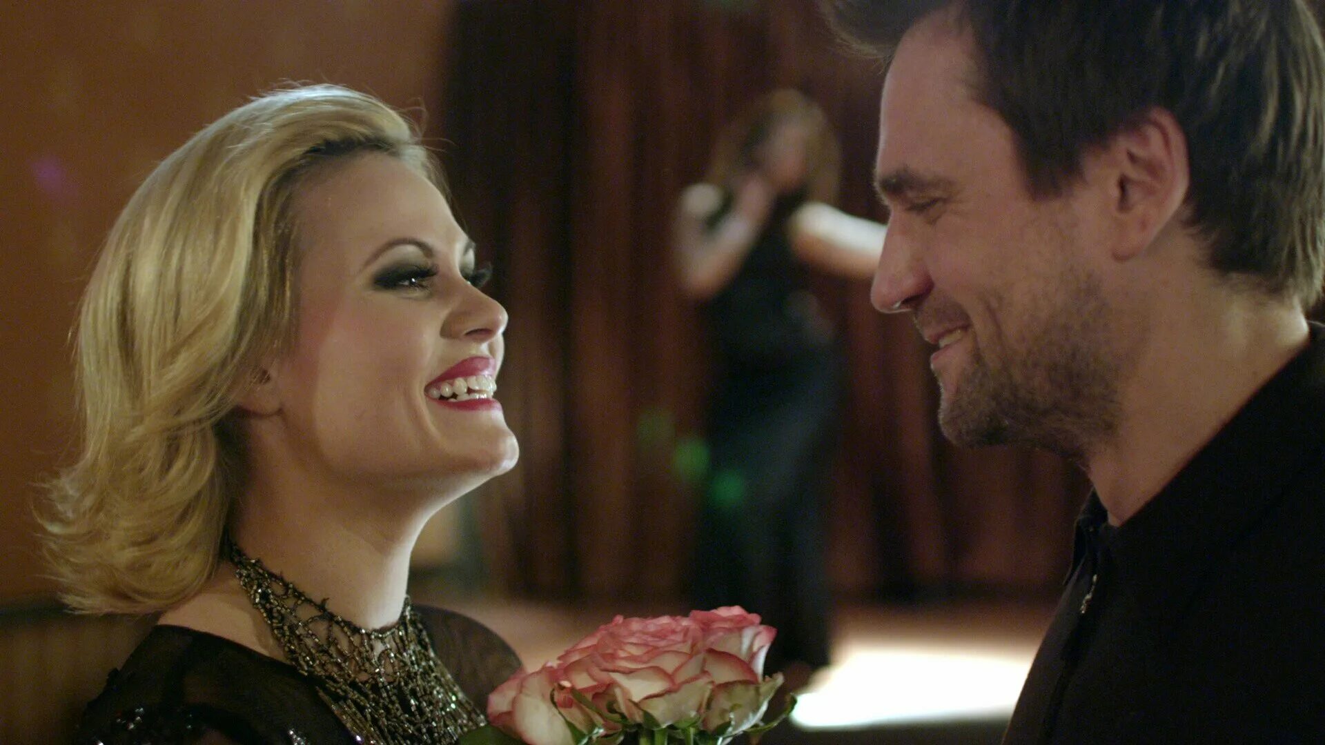 Розамунд пайк точка невозврата. Точка невозврата 2018. Точка невозврата сюжет. Розамунд пайк точка невозврата. Точка невозврата сюжет.