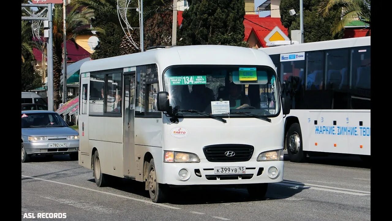 Автобус 50 Сочи. 134 Автобус Адлер. Маршрутка Сочи. Автобусы в Адлере.