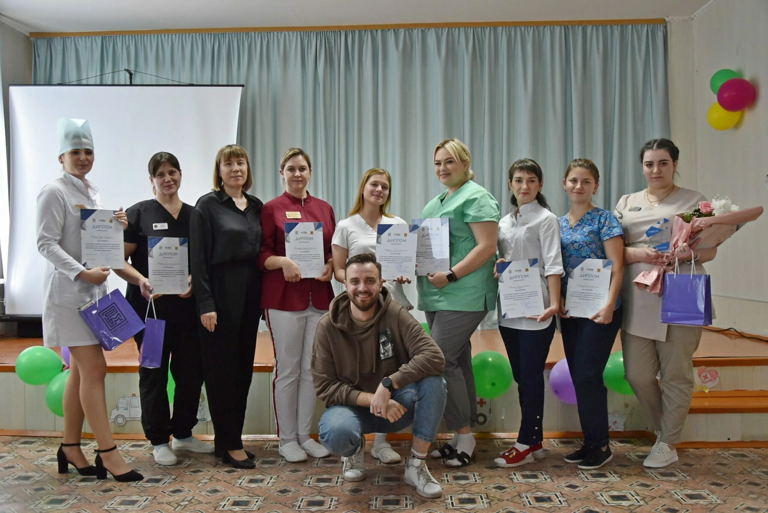 Город купино аграрный колледж. Новосибирская область купино медицинский колледж. Купино медицинский техникум. Медицинский колледж новосибирск гапоу нсо. Купинский медицинский техникум.