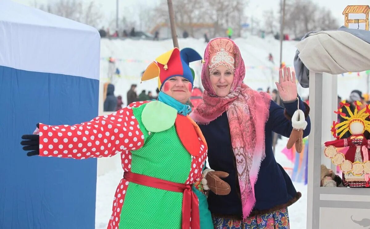 Встречаем Масленицу. Масленица фото. Встречай Масленицу. Чучело на Масленицу. Песни на масленицу 2024