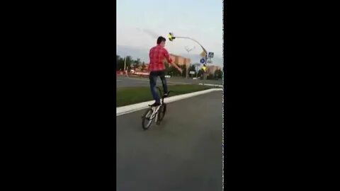 На велосипеде можно без особого напряжения ехать