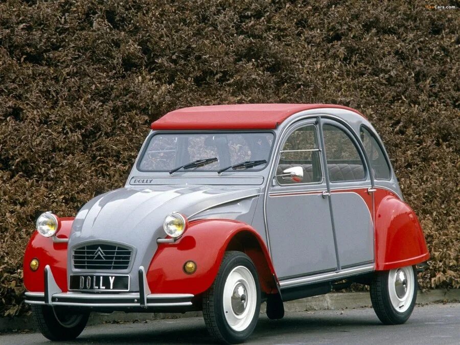 Старый ситроен cv2. Citroen 15 cv. Ситроен 2cv. Citroen 2cv 1990 года. Старый ситроен.