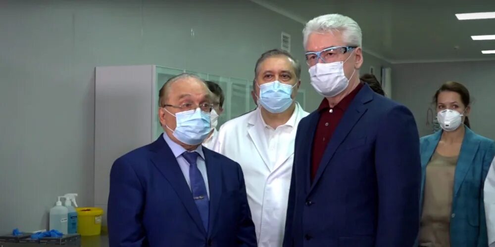 московский государственный университет логотип. в. ломоносова урологическое отделение, москва. мноц мгу имени м. мноц мгу стационар.