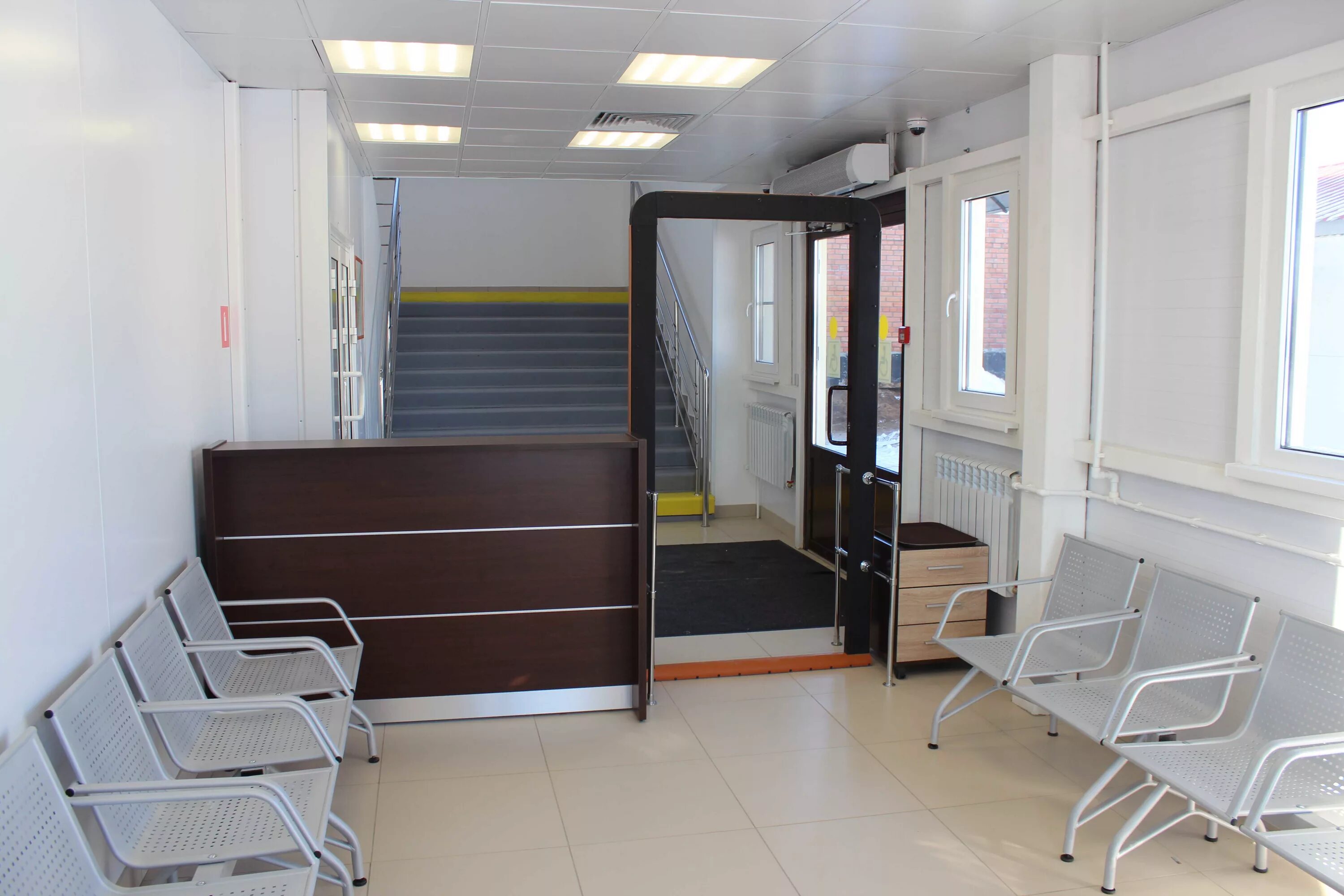 краснополянская 17 волгоград. центр содействия мигрантам. центр содействия мигрантам волгоград. центр содействия мигрантам. миграционный центр волгоград краснополянская.