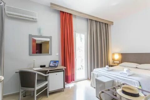 Silver hotel