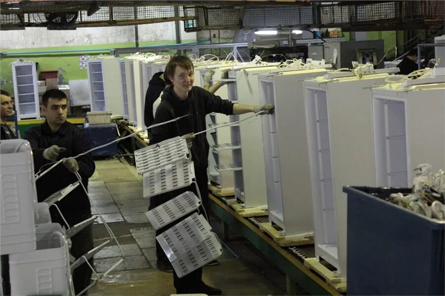 Кзх бирюса красноярск. Склад бирюса красноярск. Бирюса красноярск. Оао «красноярский завод холодильников «бирюса». Завод холодильников в красноярском крае.