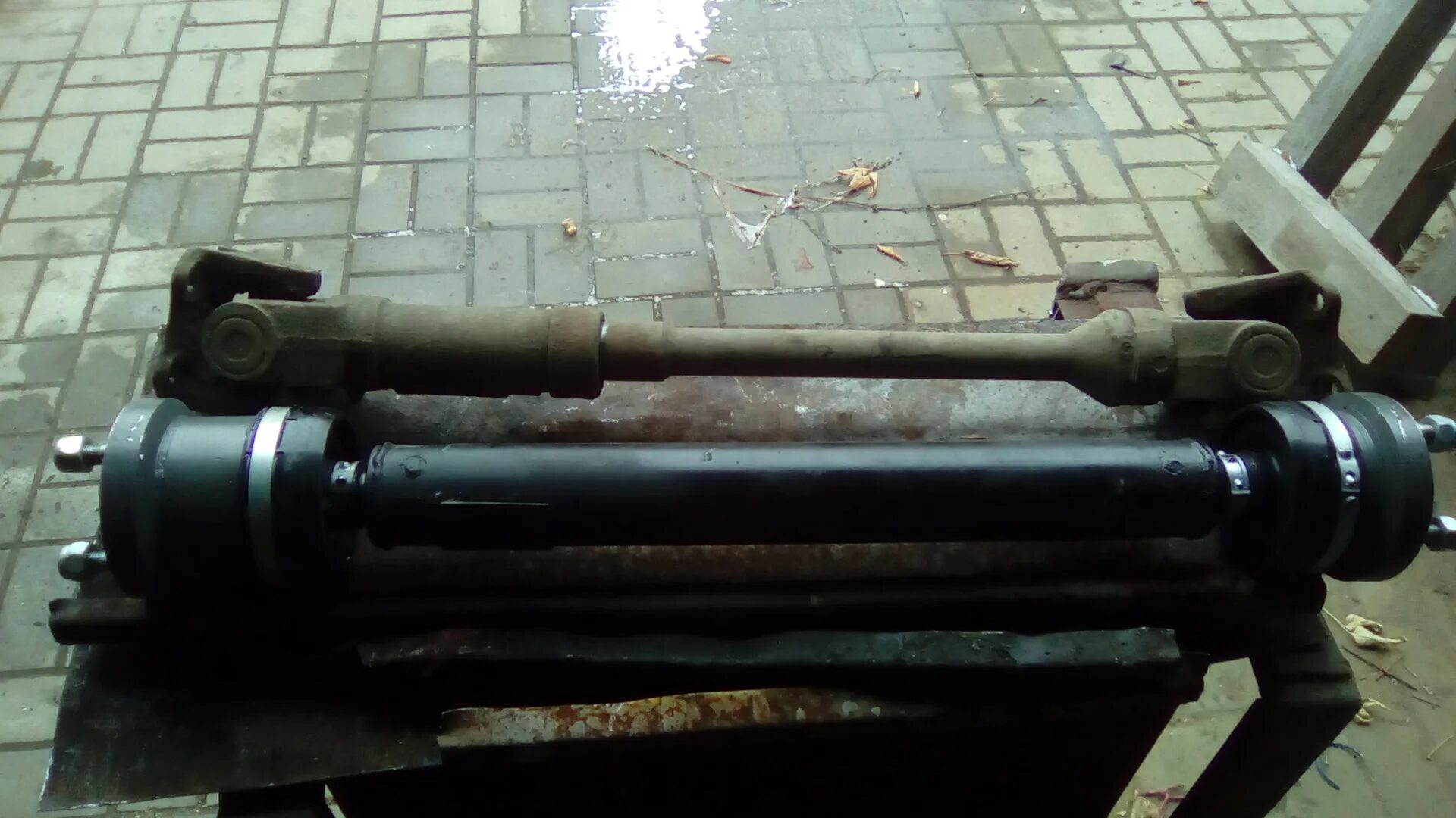 23. Карданный вал сельхозтехники 720мм. Вал карданный 4308-2201011-20 камаз. Вал карданный заднего моста 53205-2201011-10 камаз. Карданные валы производители.