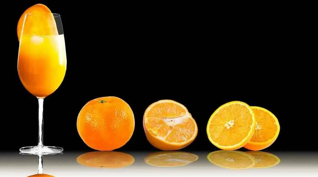 Названия к цитрусовым напиткам. Сок fresh juice апельсин. Апельсиновый фреш. Оранжевый сок. 300 мл фреша апельсинового.