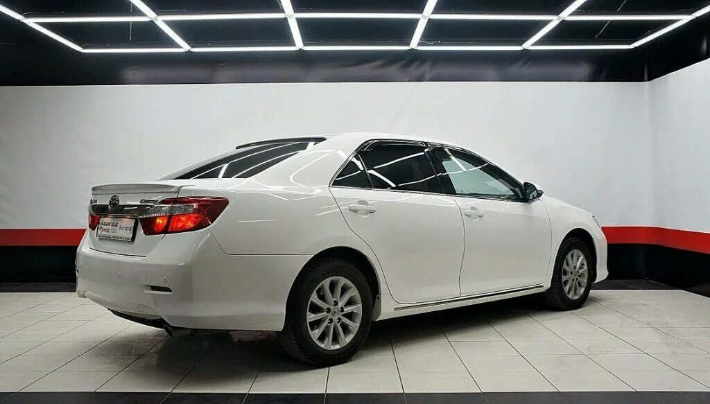 Купить камри с пробегом 40 кузов. Toyota Camry 2012-2017 xv50 Америка. Toyota Camry xv50 белый жемчуг. Тойота Камри 50 японская. Камри 550.