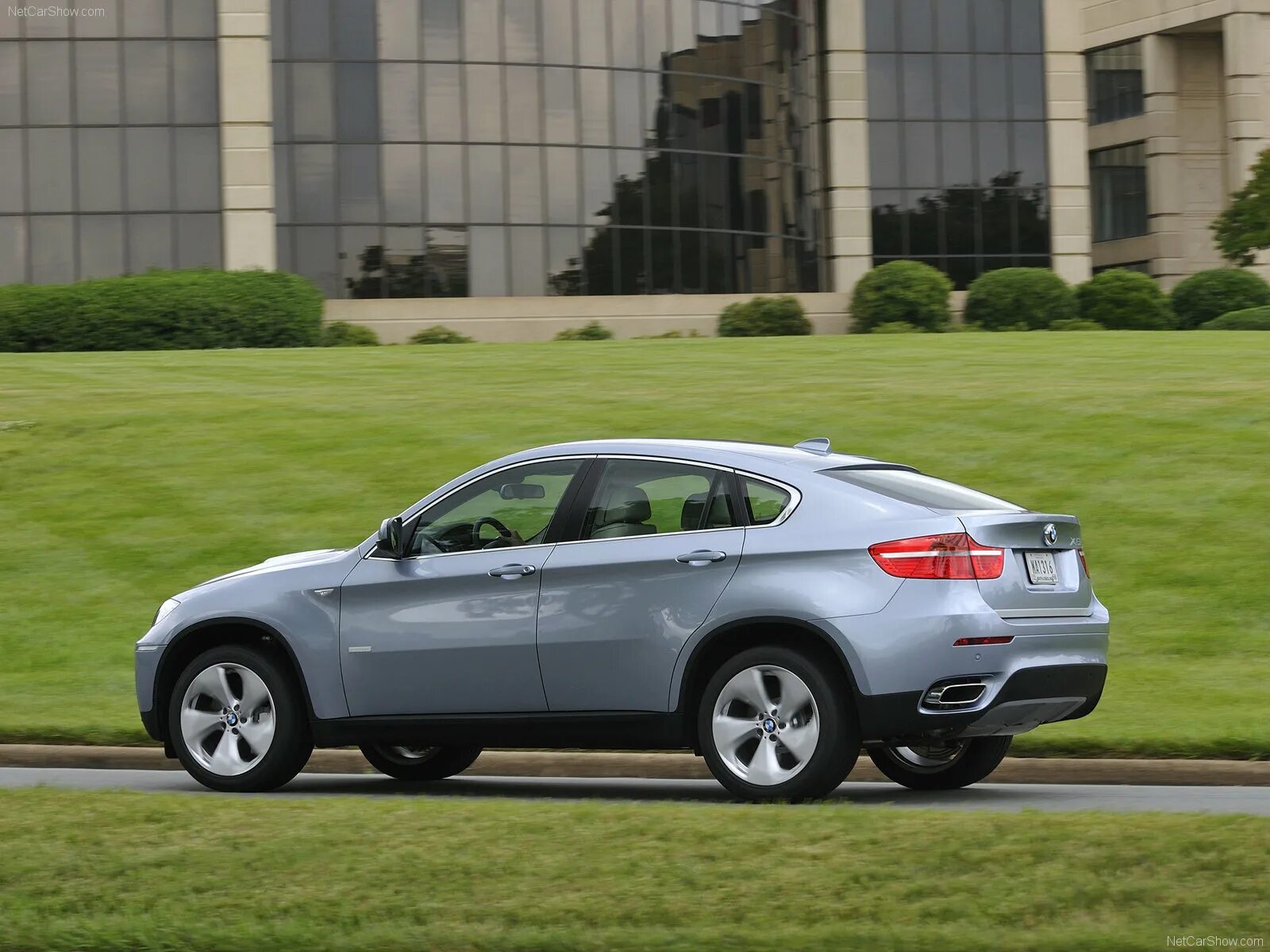 X 6 20 10. БМВ Икс 6. BMW x6 ACTIVEHYBRID. БМВ х6 хэтчбек. BMW x6 sideview.