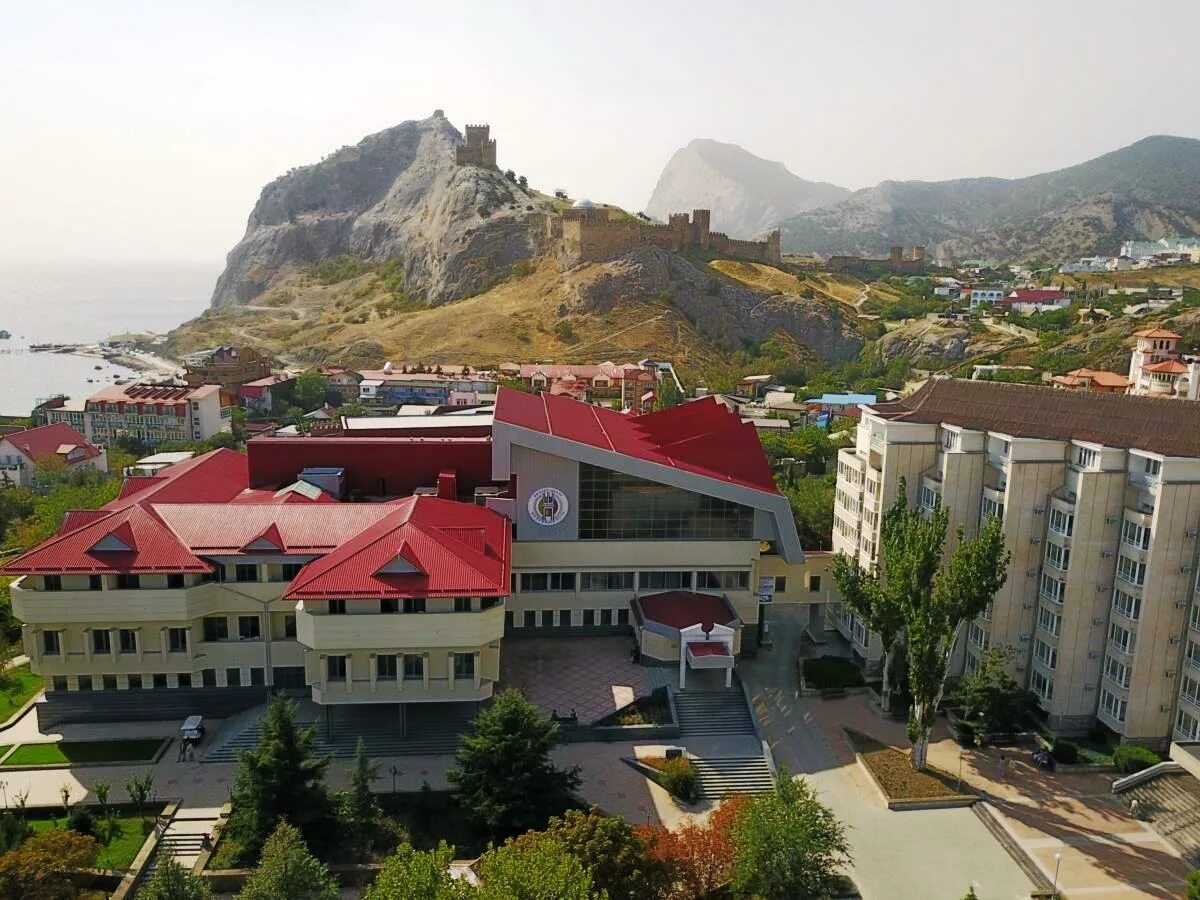 Республика крым судак улица ленина 89 ток судак. Туристско-оздоровительный комплекс «судак». Туристическо оздоровительный комплекс судак. Туристическо оздоровительный комплекс судак. Судак ток пансионат.