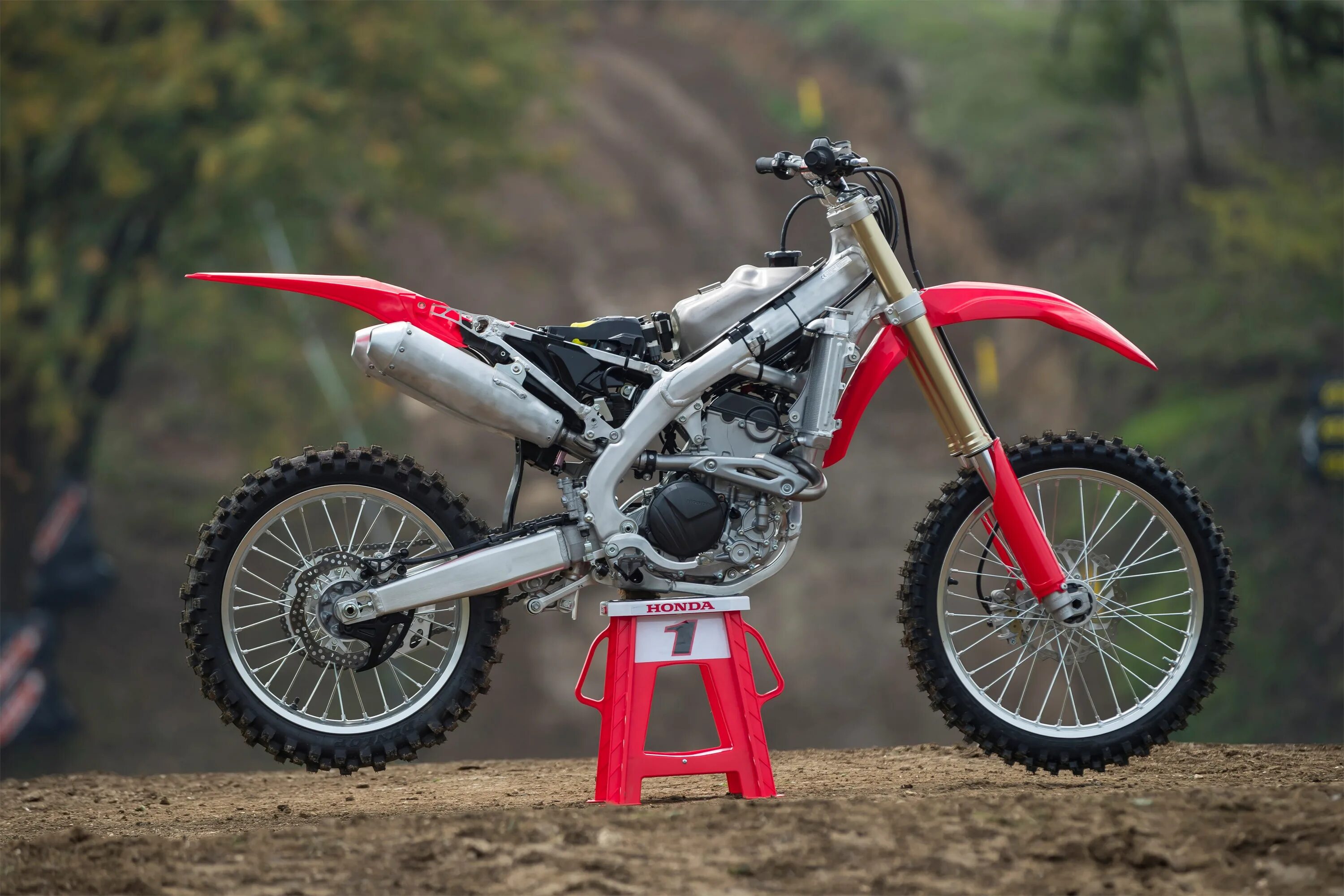 Honda CRF 250. Honda crf250r 2018. Хонда ЦРФ 250 Р. Honda crf250r 2021. Купить crf 250