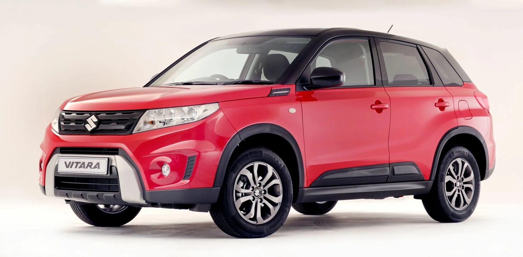 Сузуки купить 2015. Сузуки Витара 2015. Suzuki Vitara 2015. Сузуки Гранд Витара 2015 года красна\. Suzuki Vitara Red.