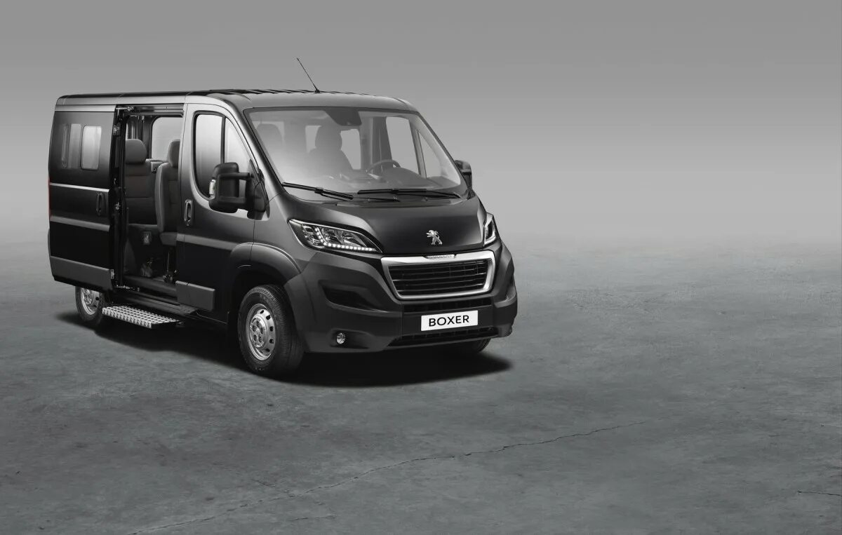 Peugeot Boxer 2022. Peugeot Boxer 2.2. Peugeot Boxer 3. Peugeot Boxer фургон. Купить пежо боксер 2