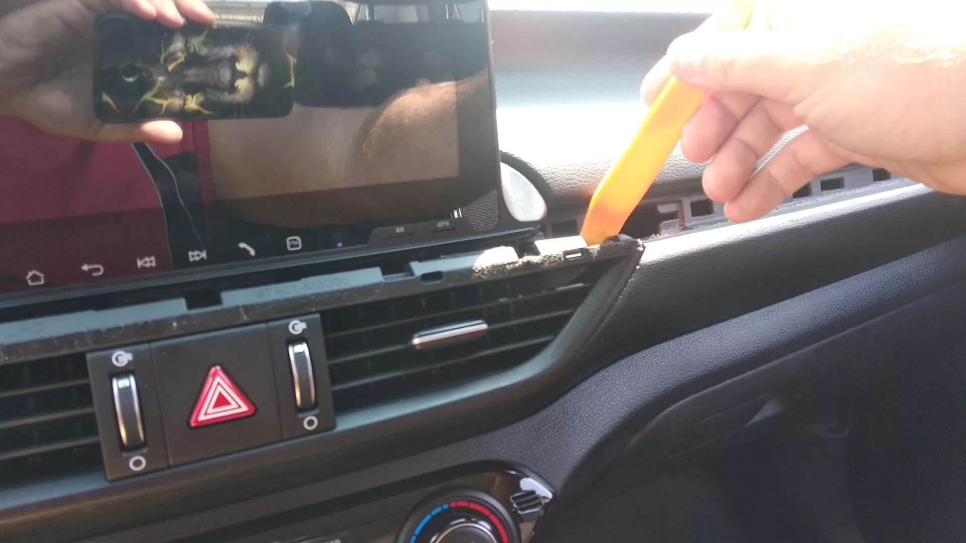 Как снять магнитолу церато 3 Замена магнитолы на мультимедиа KIA Cerato (3G), 1,6 л, 2014 года автозвук DRI